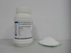 Dipotassium phosphate bottle sample.jpg