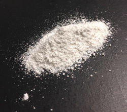 Anhydrous magnesium sulfate.jpg