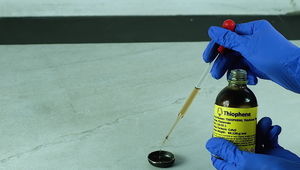 Thiophene old sample pipette bottle by ChemicalForce.jpg
