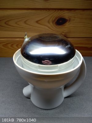 isolation can with dewar inside.jpg - 181kB