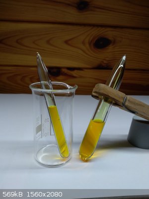 liquid chlorine.jpg - 569kB