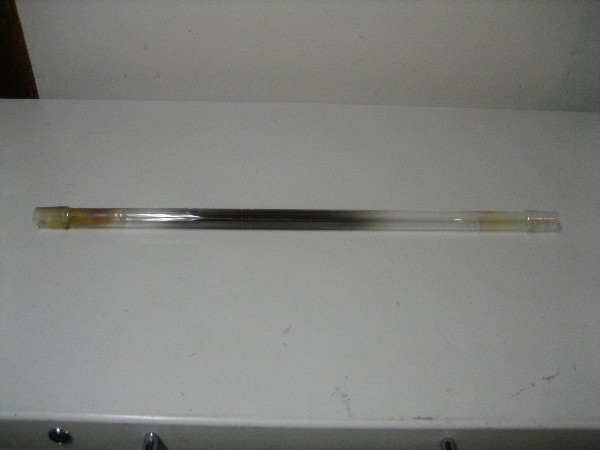 quartz tube.jpg - 39kB