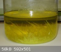 Trimethylene trinitrosamine crystallising.jpg - 58kB