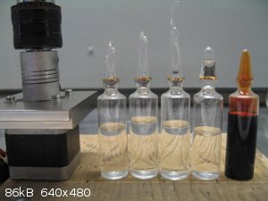 ampules - water and bromine.JPG - 86kB