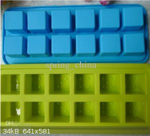 square ice cube tray.jpg - 34kB
