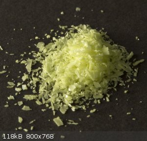 Recrystallised sulphur.jpg - 118kB