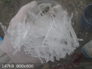 crystals.JPG - 147kB
