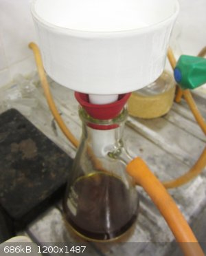 Furoin 2 filtration note washing colour.jpg - 686kB