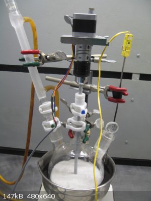 making absolute ethanol 1.jpg - 147kB