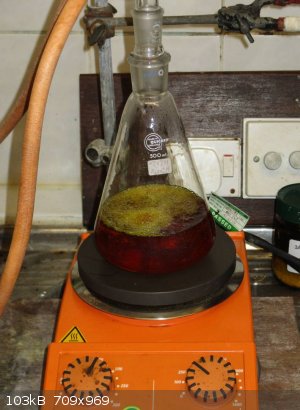 3-Piperine clear solution obtained.jpg - 103kB