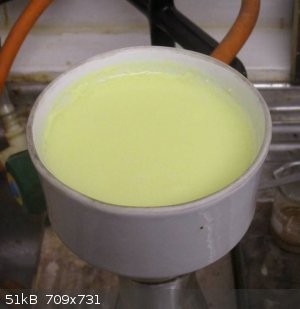 11-Piperine free acid being filtered.jpg - 51kB