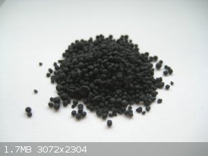 Calcium_cyanamide_fertilizer.jpg - 1.7MB