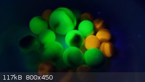 fluorescentMarbles_UV.jpg - 117kB