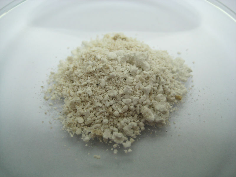 File:Calcium cyanamide.jpg