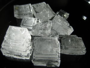 Sodium chlorate crystals.jpg