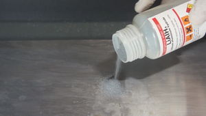 Lithium aluminium hydride sample bottle by ChemicalForce.jpg