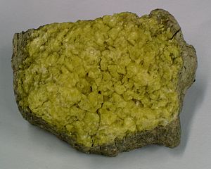 Native sulfur2.jpg
