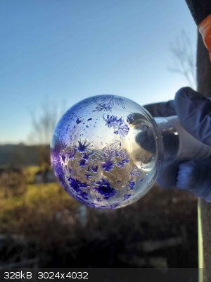 6 benzyl azulene 3rd fraction.jpg - 328kB