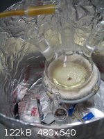 irradiatioin chamber with Hg arc tube.JPG - 122kB