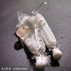 inhalers_closeup.jpg - 412kB