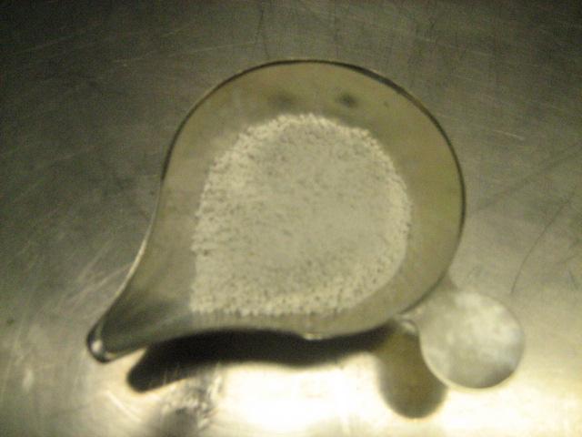 washed sulfanilic acid.JPG - 35kB