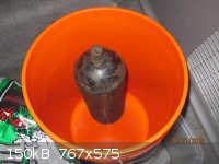 Flask in bucket resized.jpg - 150kB