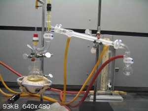 vacuum distillation of ENBM.jpg - 93kB