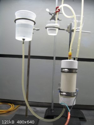 electrolyzer in operation at 5v (2).jpg - 121kB