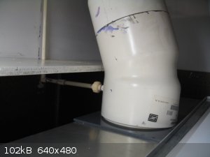 CO2 deluge line at exhaust duct.jpg - 102kB