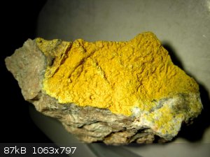 Shekafter tyuyamunite specimen.jpg - 87kB