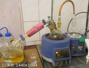 1 Benzoquinone steam distillation.jpg - 119kB