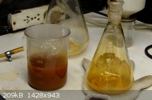 4-Nitrophenol once 2-Nitrophenol was steam distilled..jpg - 209kB
